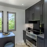 Villa Eva Stunning With Garden Sleeps 10 *