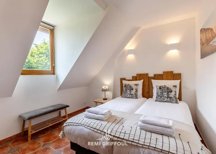 Eva Stunning With Garden Sleeps 10 * Honfleur